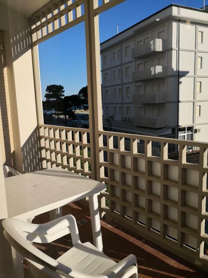 Villa Lungomare Sabbiadoro à Lignano Sabbiadoro Extérieur photo